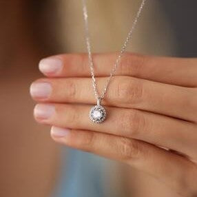 Women's Sterling Silver Solitaire Necklace